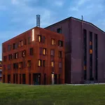Ipartment @home By Western *
