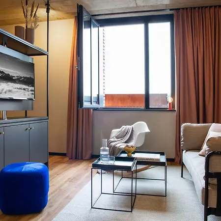 호텔 Ipartment @home By Western